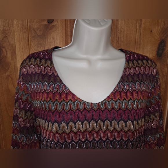 Roz & Ali Multicolor Zigzag Blouse With Silver Threading - Picture 3 of 8